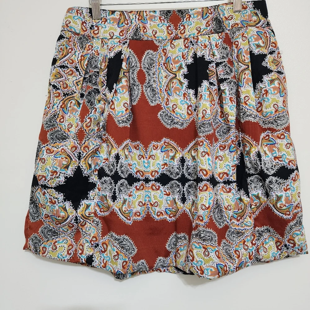 nwt WALTER BAKER W118 size Large Paisley Boho‎ Skirt Fully Lined Multicolor